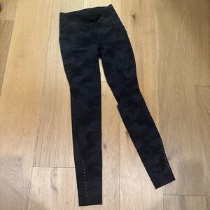Lululemon Swift Speed High Rise Tight 28” with Pockets